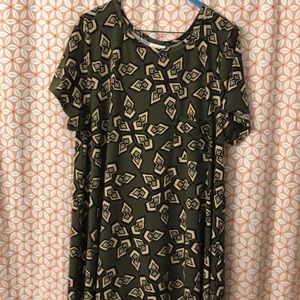 New without tags Lularoe Carly dress